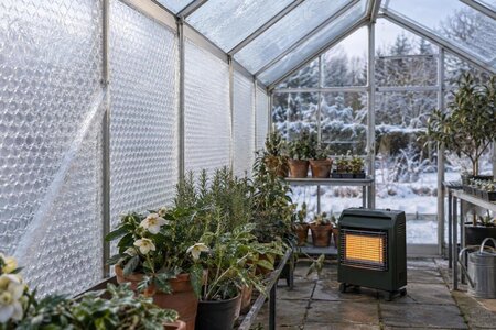 Er bobleplast nyttig som isolasjon i glassdrivhus?