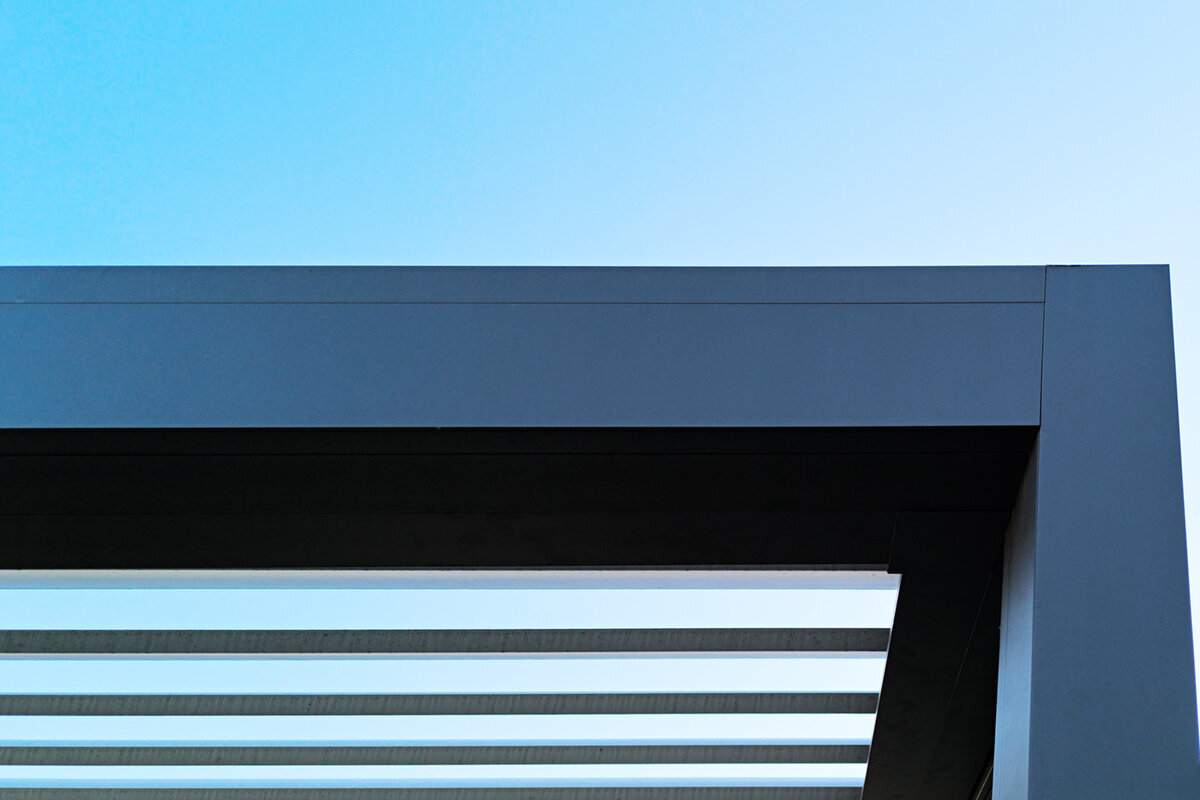 Hvor lenge varer en pergola i aluminium?