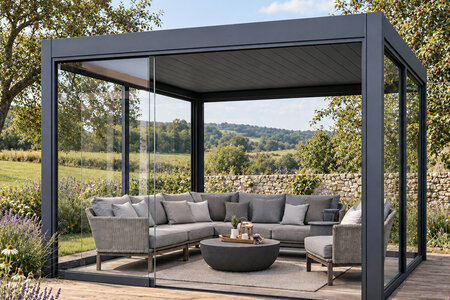 Slik rengjør og vedlikeholder du en pergola i aluminium gjennom året