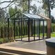 Drivhus med Accoya designdetaljer