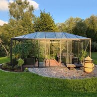 Drivhus i pyramideform